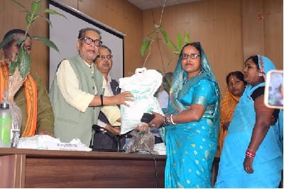 Khet Bachao Abhiyan Gains Momentum in Bihar, 550 Farmers Participate in Mega ICAR Workshop