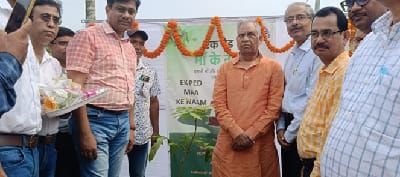 Union Minister Shri Ram Nath Thakur Visits Uttar Dinajpur KVK; Advocates Sustainable Agriculture and Farmer-Centric Innovation